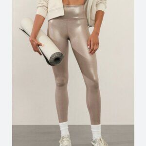 EUC Elation High Rise Leggings in Feather Shine